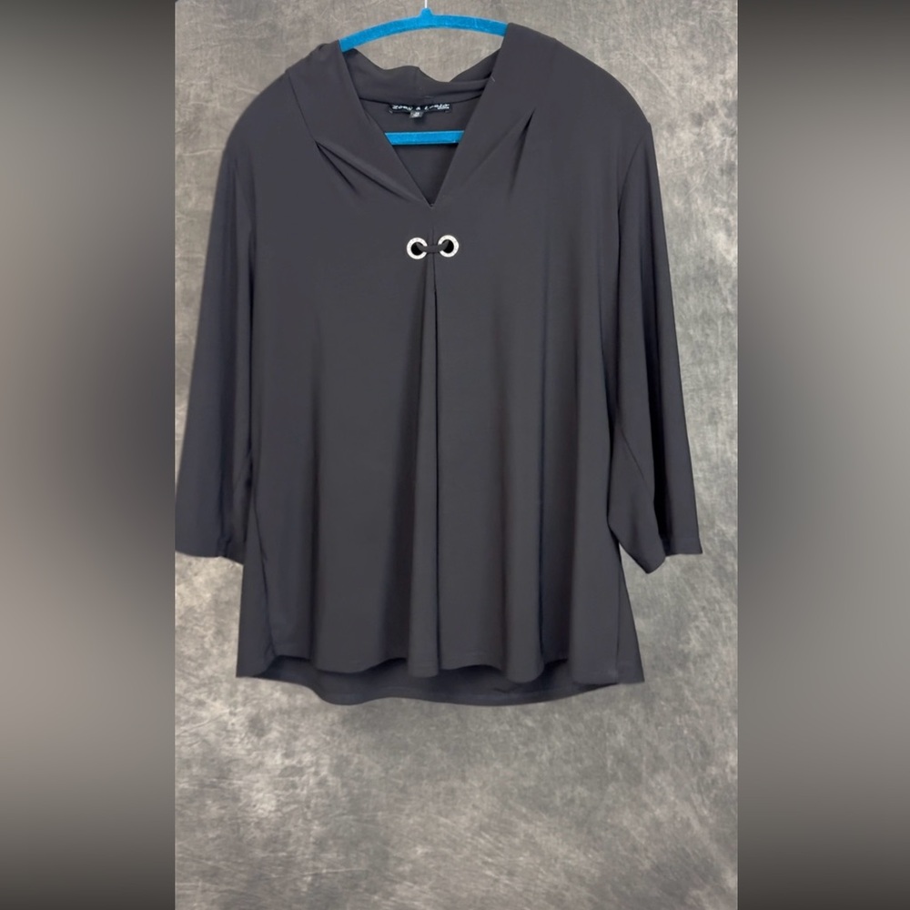 Zoe & Leelo Black Drape Blouse Silver Hardware Detail 1X Minimal Chic